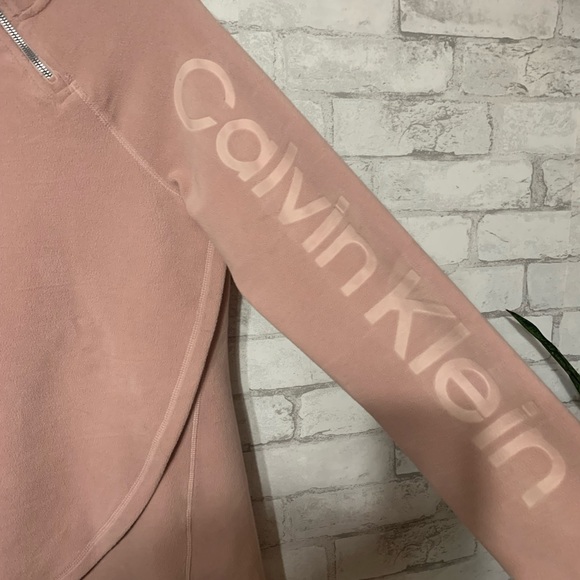 Calvin Klein Performance Sweatshirt - Picture 2 of 5